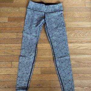Lululemon Wunder Under Leggings